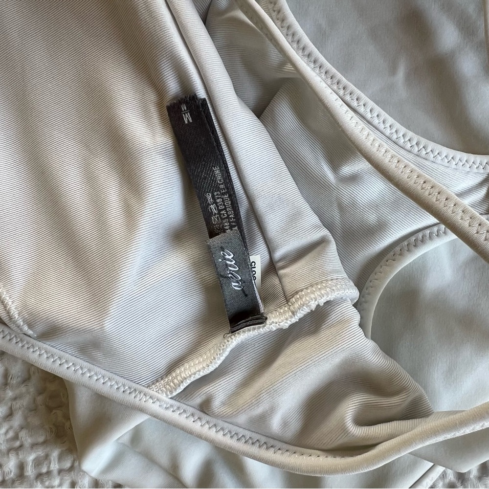 GUC aerie Strappy full coverage one piece swimsuit | Sz M | White - Picture 3 of 6